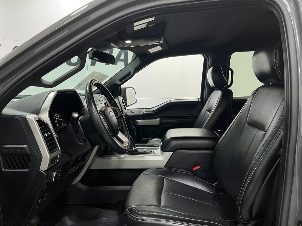 Used 2018 Ford F150 Lariat w/ Equipment Group 502A Luxury image 13