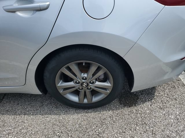 Used 2018 Hyundai Elantra Value Edition FWD image 7