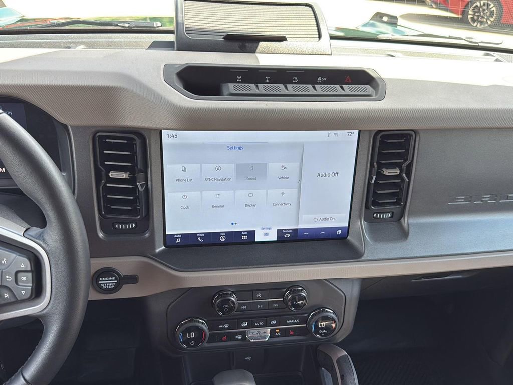 Used 2024 Ford Bronco Big Bend w/ Sasquatch Package image 20