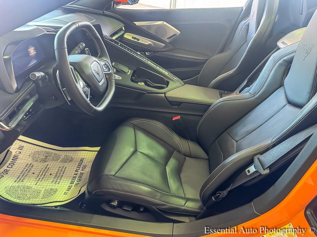 Used 2024 Chevrolet Corvette Stingray Preferred Conv w/ Z51 Performance Package image 13