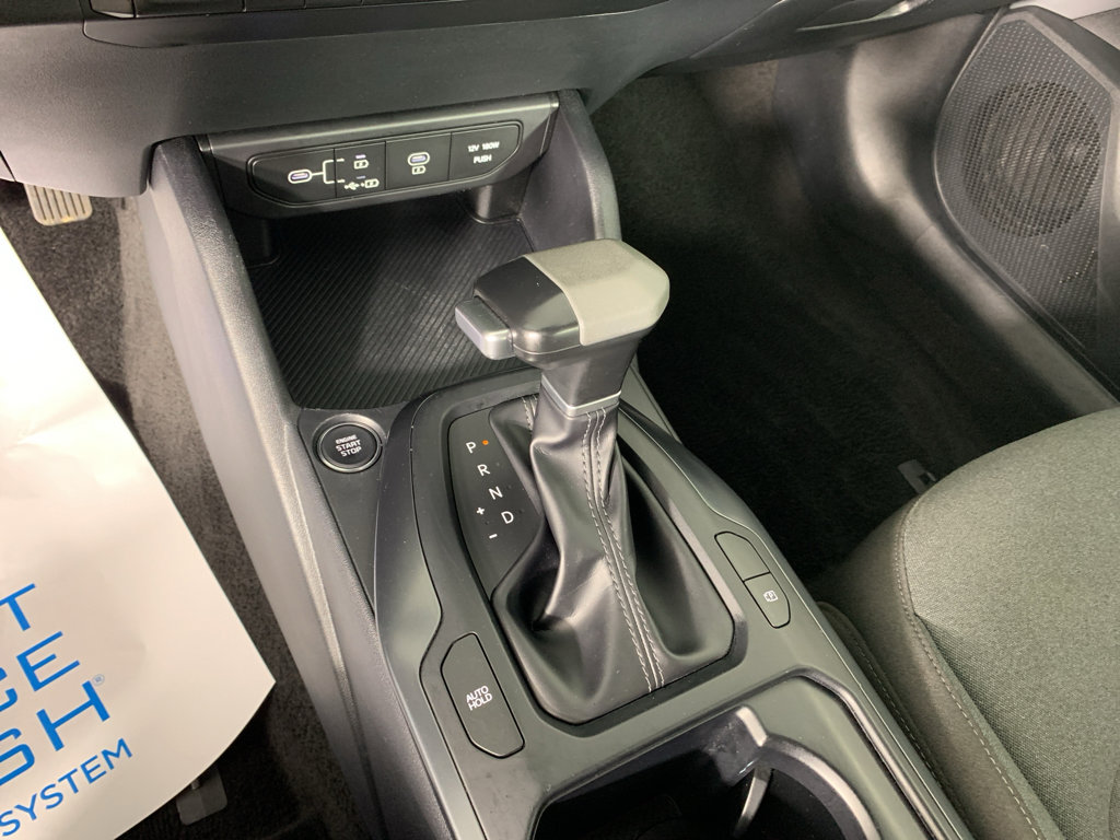 Used 2025 Kia K4 FWD image 25
