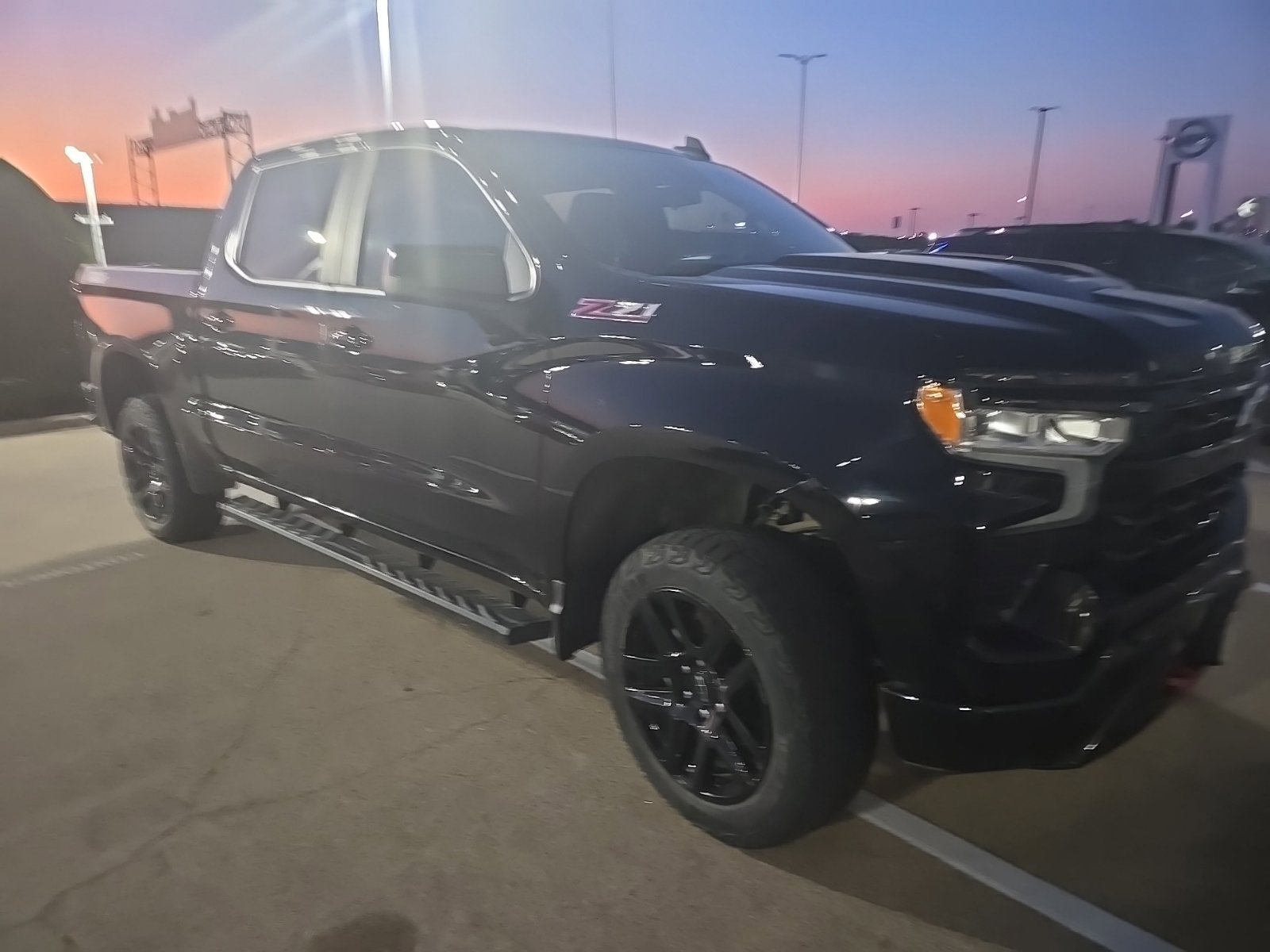 Used 2022 Chevrolet Silverado 1500 LT Trail Boss AWD/4WD image 3
