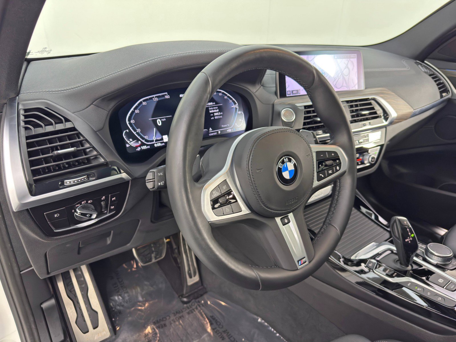 Used 2021 BMW X3 xDrive30e w/ Executive Package image 13