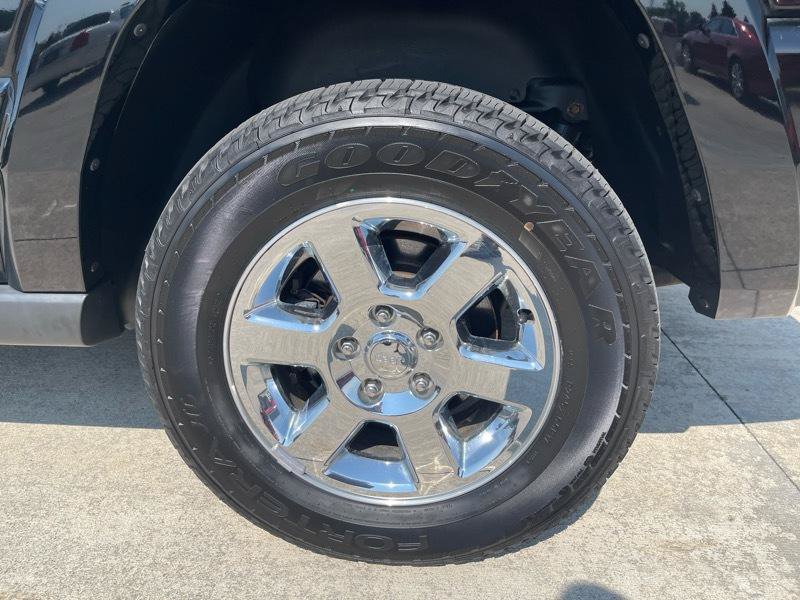 Used 2007 Jeep Commander Limited w/ Trailer Tow Group IV AWD/4WD image 15