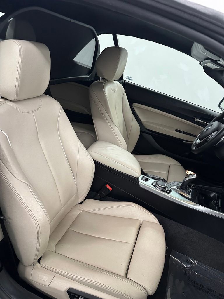 Used 2017 BMW 230i xDrive Convertible image 34