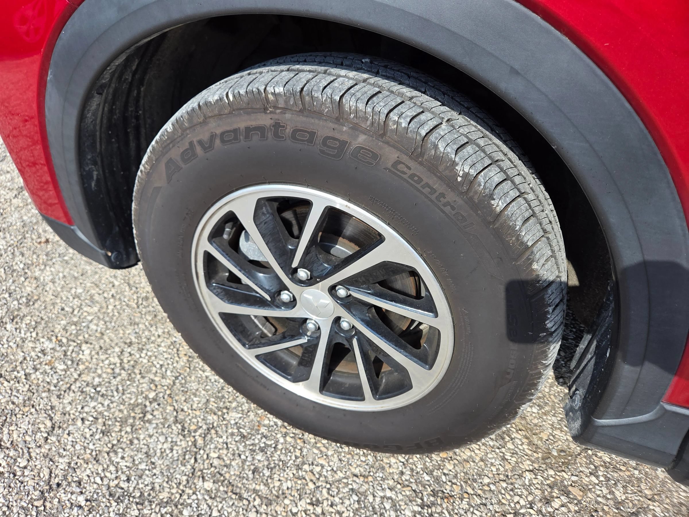 Used 2020 Mitsubishi Eclipse Cross ES FWD image 8