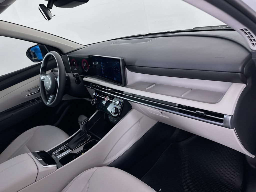 Certified 2026 Hyundai Tucson SEL FWD image 28