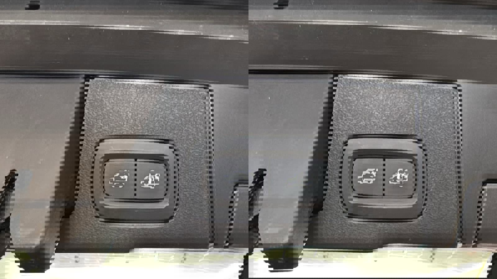 Certified 2023 Volvo XC60 B5 Ultimate w/ Climate Package image 30