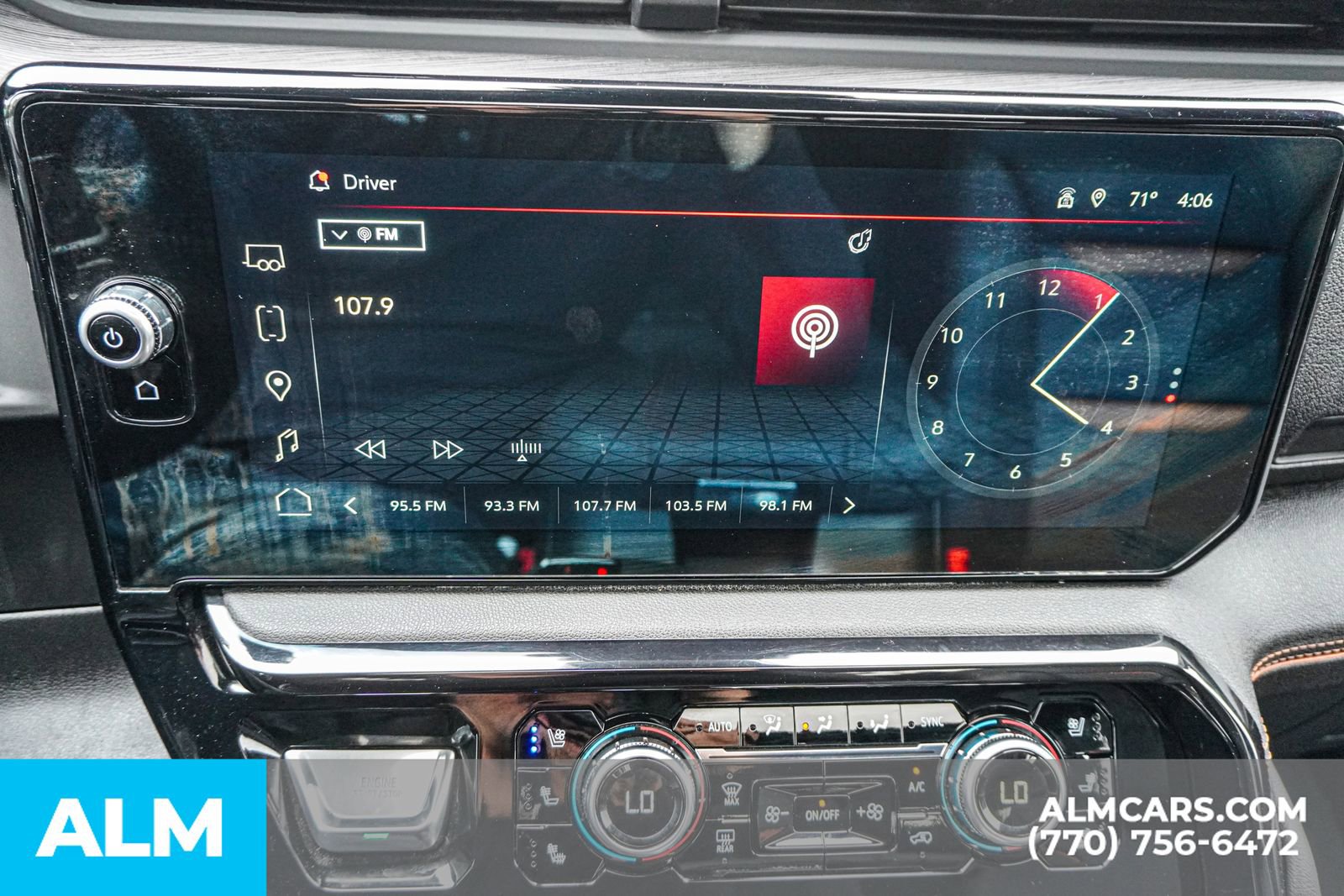 Used 2025 GMC Sierra 1500 AT4 w/ Technology Package image 42