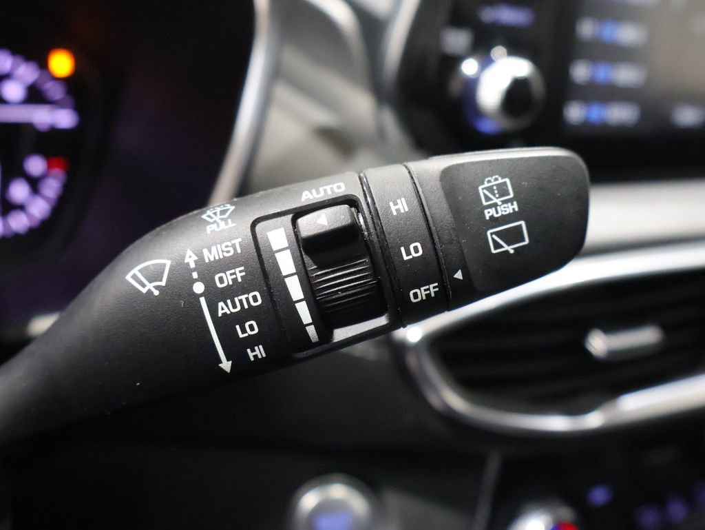 Used 2020 Hyundai Santa Fe Limited AWD/4WD image 39