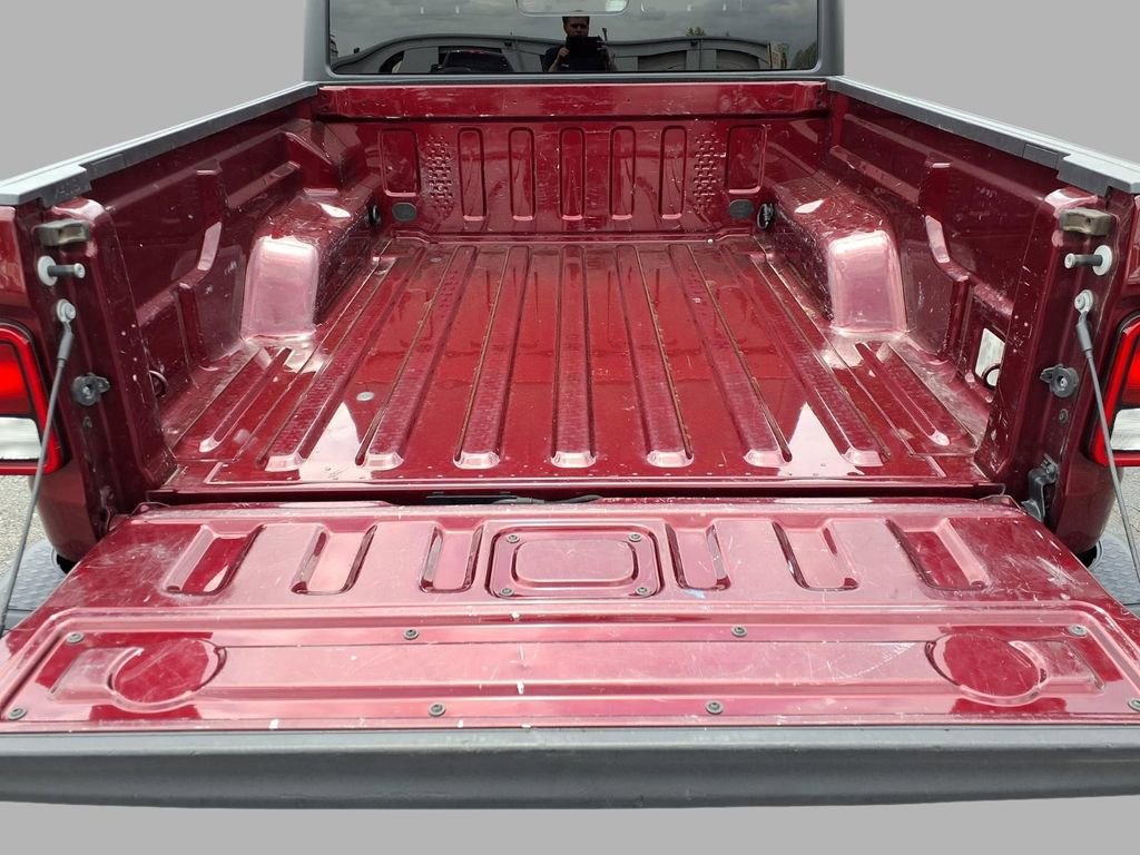 Used 2021 Jeep Gladiator Willys image 25