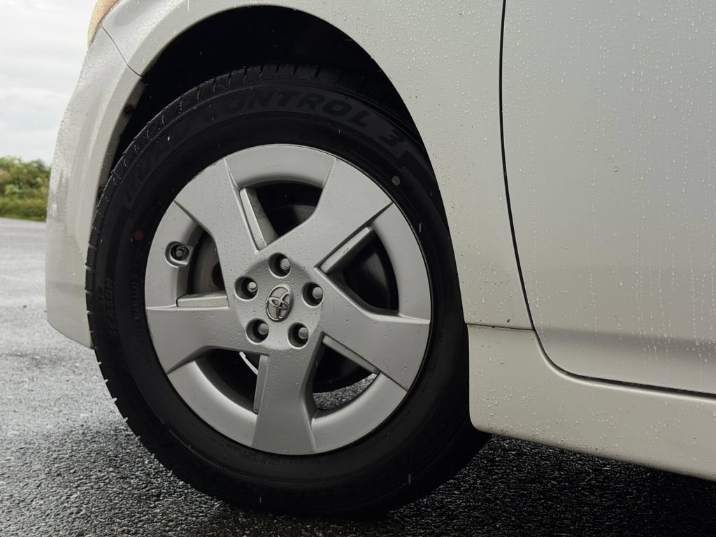 Used 2011 Toyota Prius Two FWD image 23