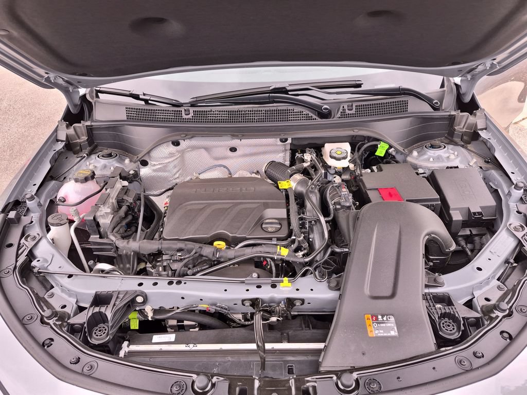 New 2026 Buick Envista Sport Touring w/ Convenience II Package FWD image 17