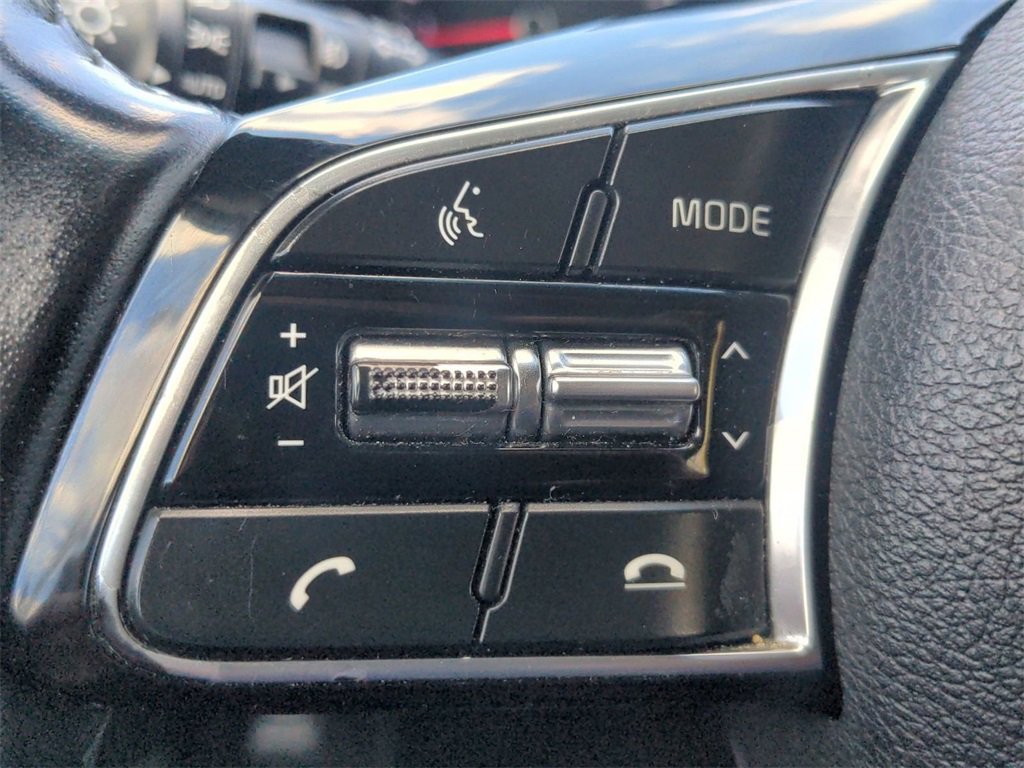 Used 2020 Kia Optima S image 19