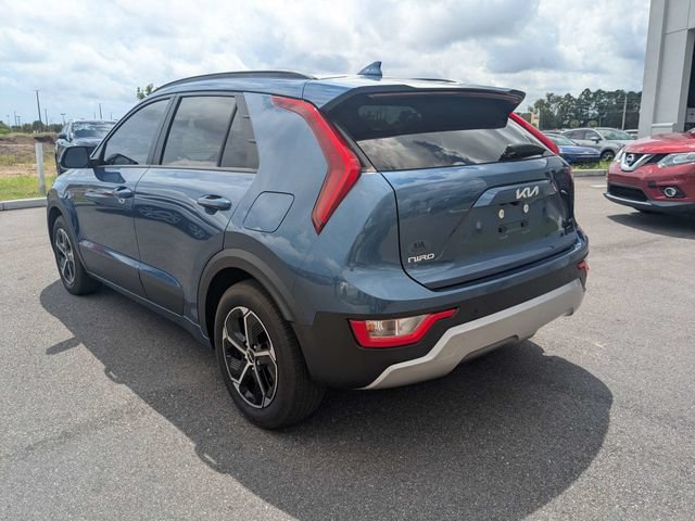 Used 2025 Kia Niro EX FWD image 5