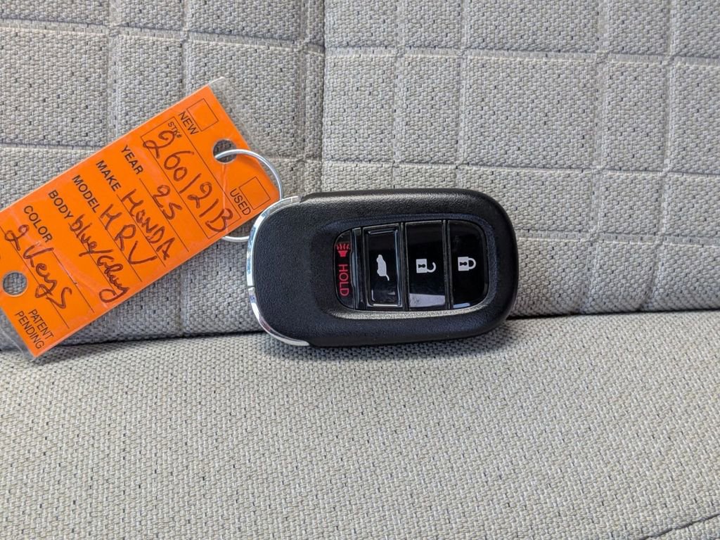 Used 2025 Honda HR-V LX image 34