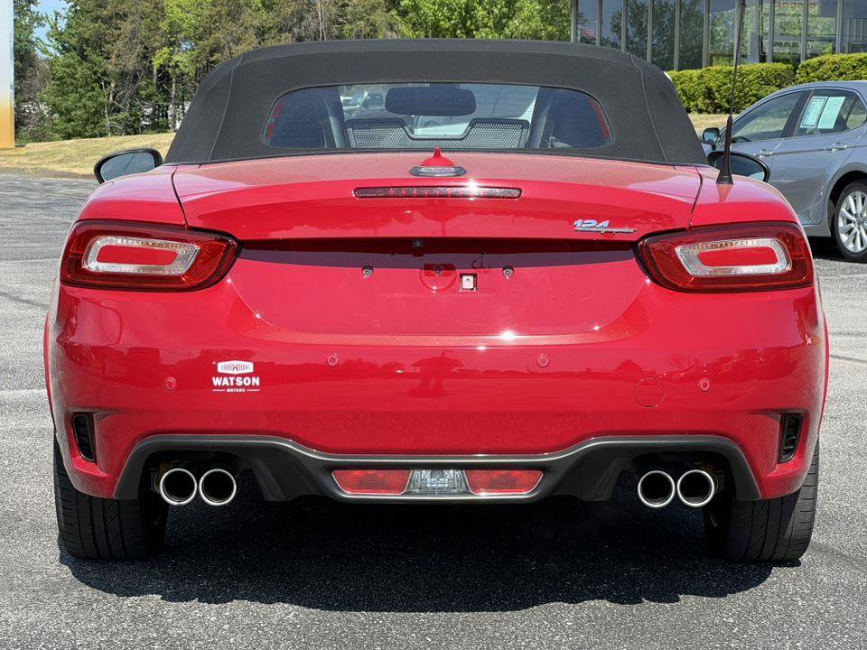 Used 2019 FIAT 124 Spider Abarth w/ Convenience Group RWD image 9