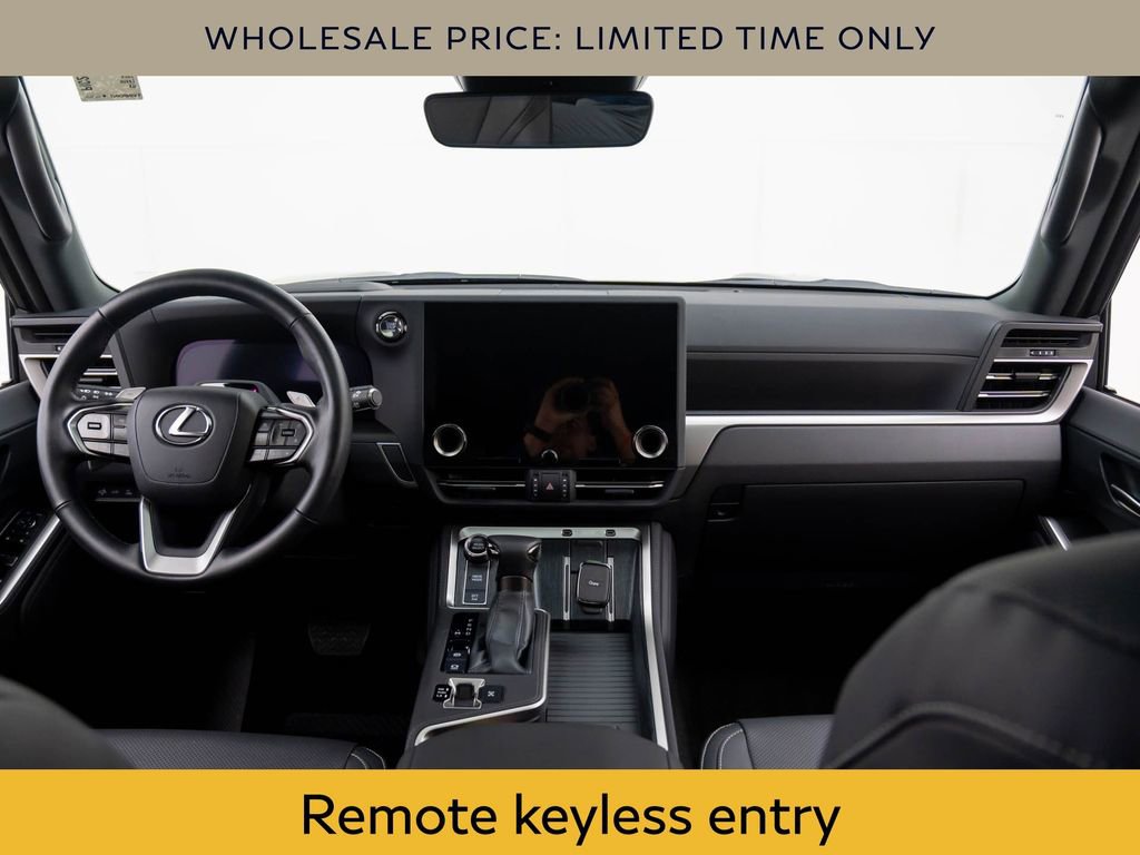 Used 2024 Lexus GX 550 image 9