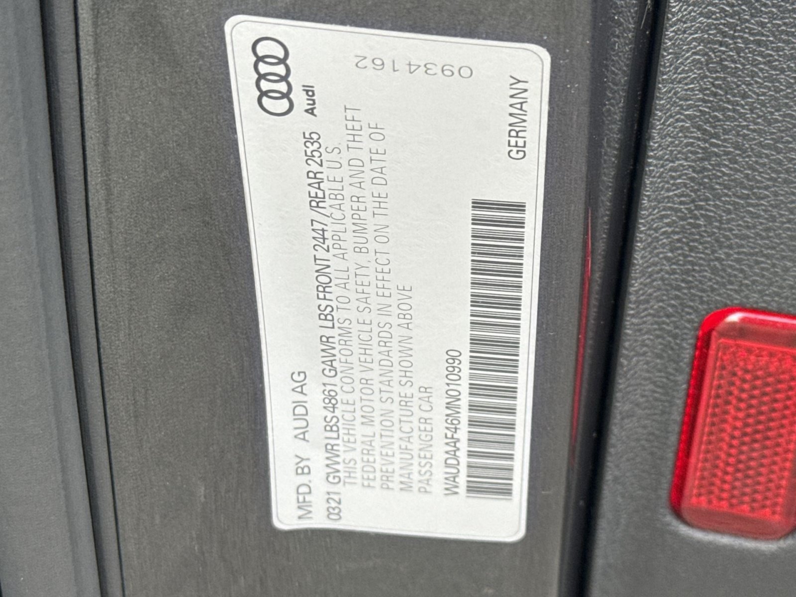 Used 2021 Audi A4 2.0T Premium w/ Convenience Package AWD/4WD image 28
