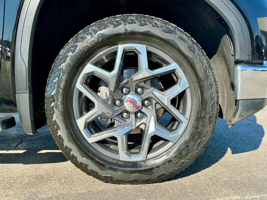 Used 2022 GMC Sierra 1500 SLT image 21