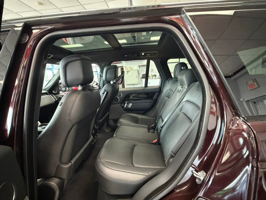 Used 2018 Land Rover Range Rover HSE AWD/4WD image 26