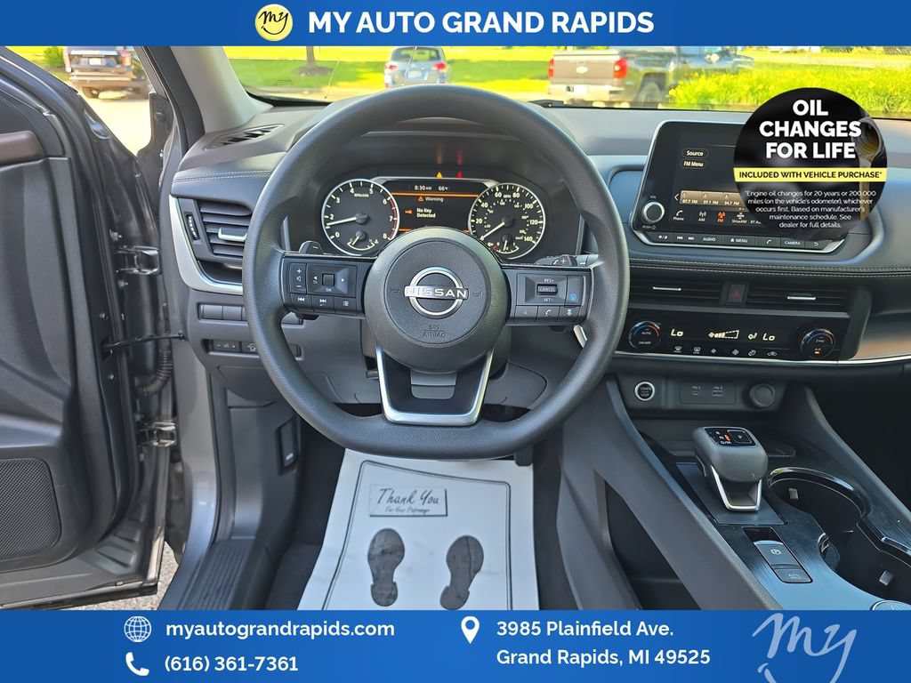 Used 2023 Nissan Rogue SV AWD/4WD image 13