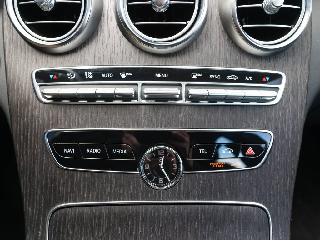 Used 2019 Mercedes-Benz C 300 Sedan image 28