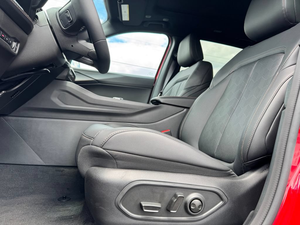 New 2026 Jeep Cherokee Overland AWD/4WD image 17