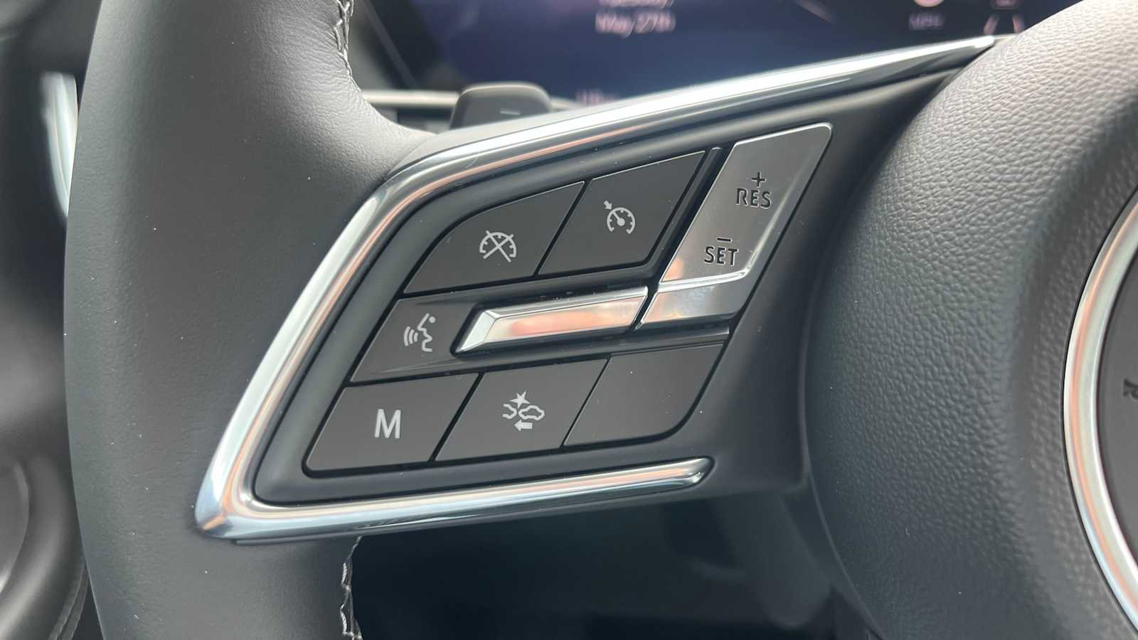 New 2025 Buick Envision Preferred image 13