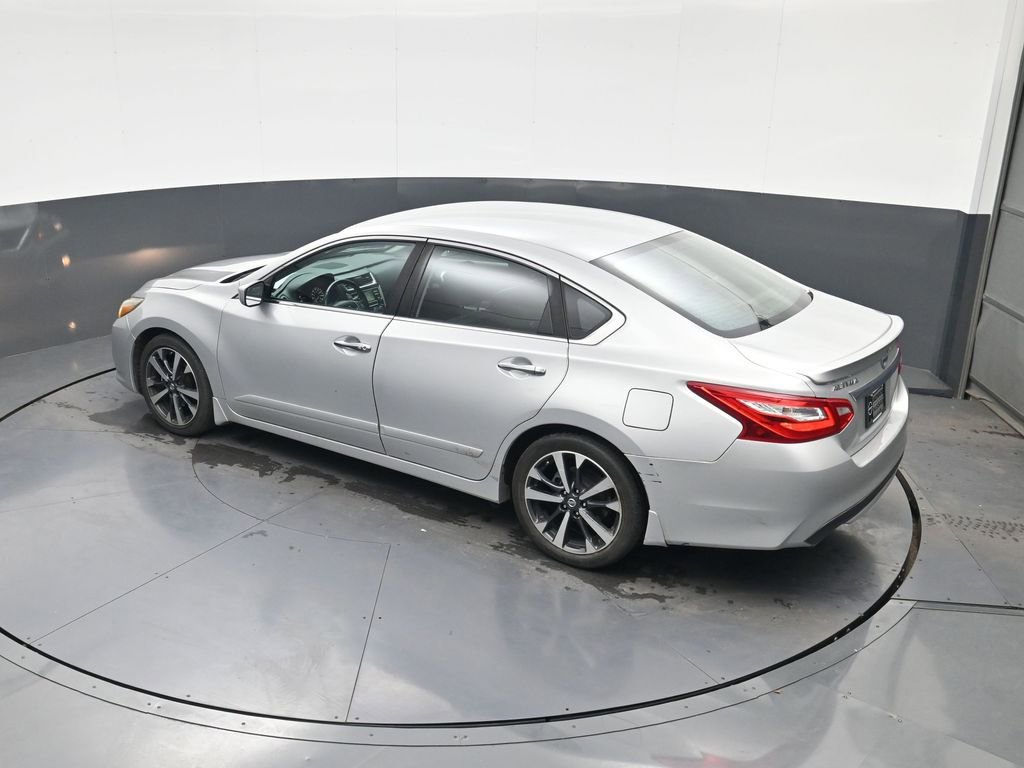 Used 2016 Nissan Altima 2.5 SR image 29