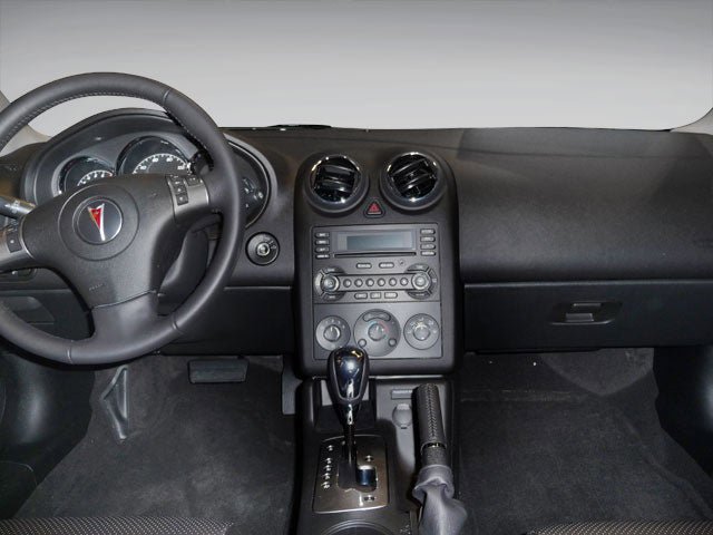 Used 2009 Pontiac G6 Sedan w/ Preferred Package FWD image 4