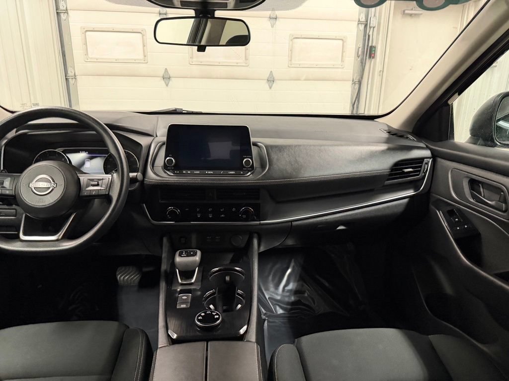 Used 2024 Nissan Rogue S AWD/4WD image 20