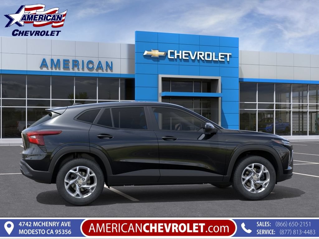 New 2026 Chevrolet Trax LS w/ LS Convenience Package FWD image 6