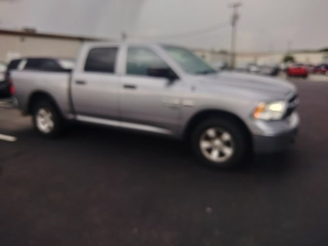 Used 2023 RAM 1500 Classic SLT w/ Protection Group AWD/4WD image 5