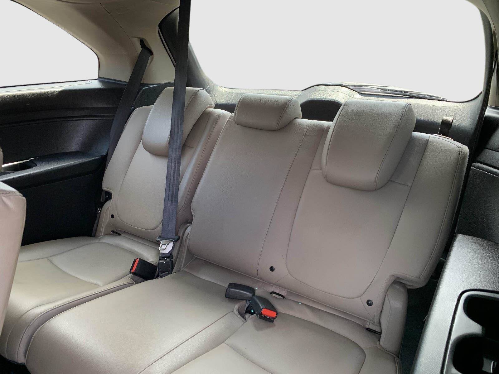 Certified 2024 Honda Odyssey EX-L image 36