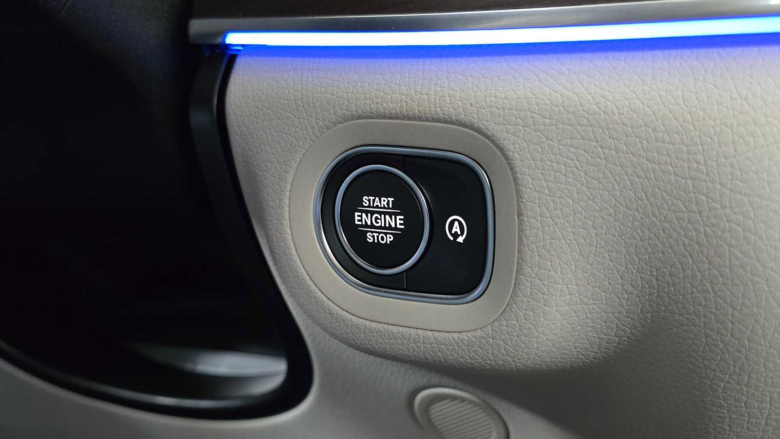 Used 2026 Mercedes-Benz GLS 450 4MATIC image 36