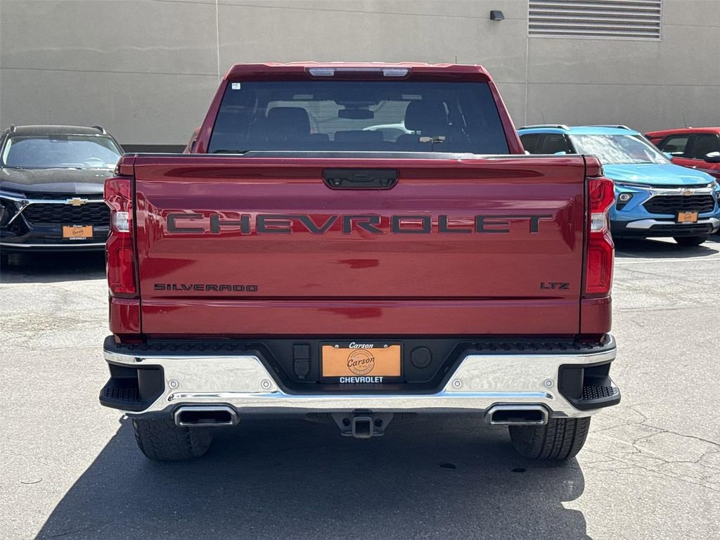 Used 2023 Chevrolet Silverado 1500 LTZ w/ Z71 Off-Road Package AWD/4WD image 4
