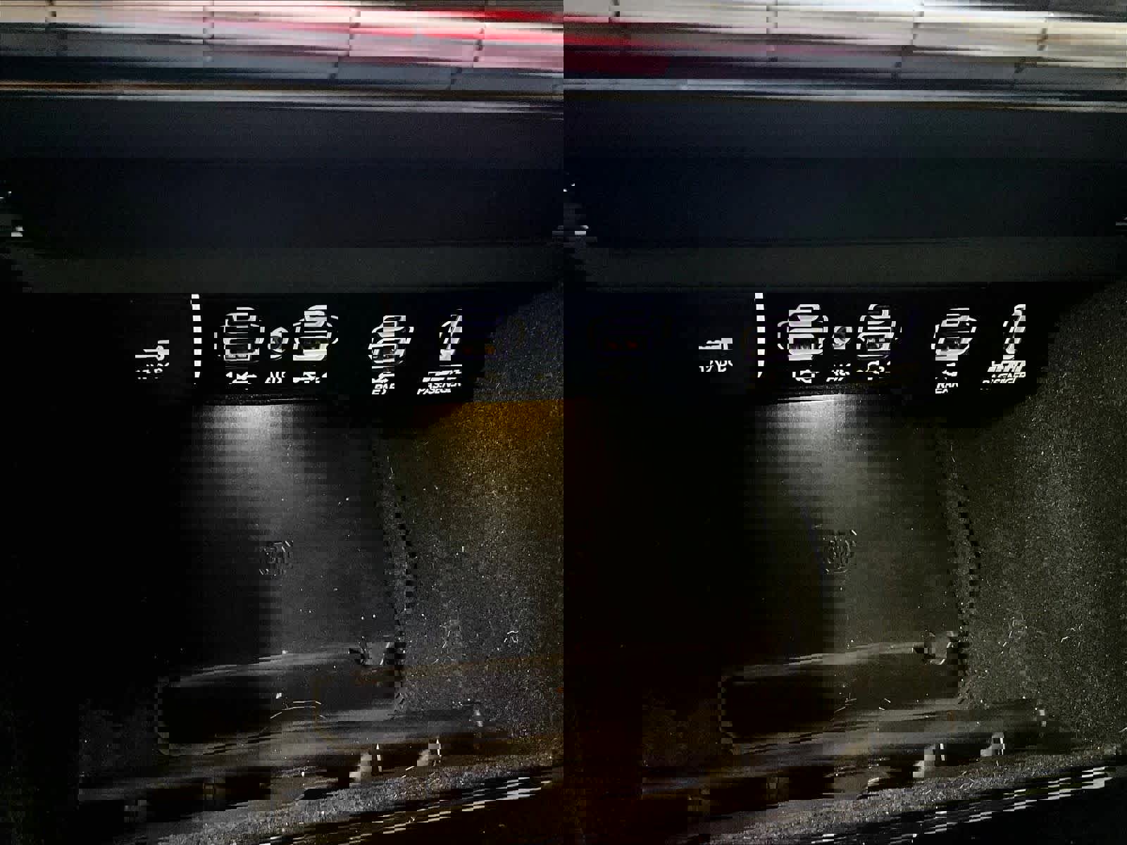 Used 2023 Jeep Grand Wagoneer L Series III w/ Rear Seat Video Group 1 image 28