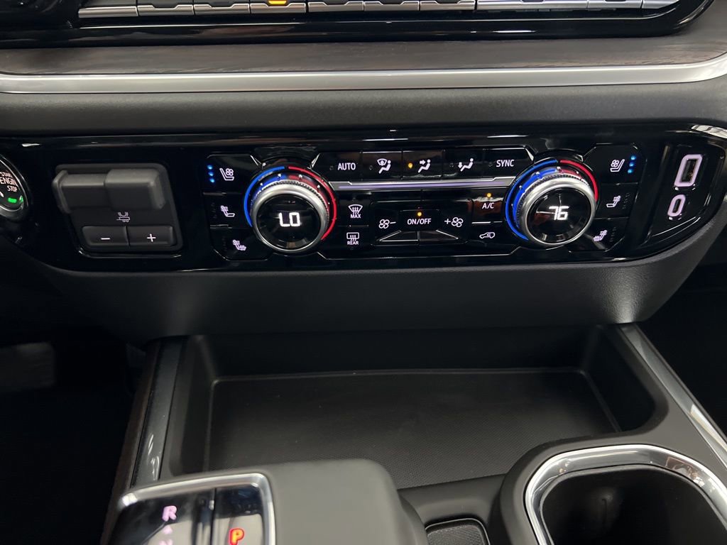 Used 2026 GMC Sierra 1500 SLT image 17