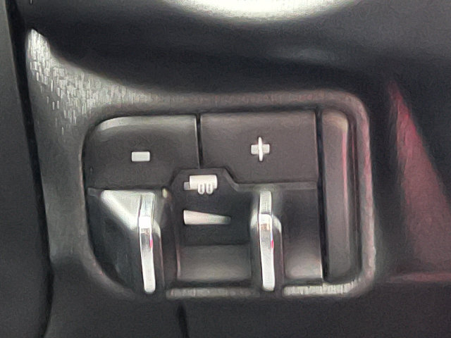 Used 2025 Dodge Durango GT AWD/4WD image 35