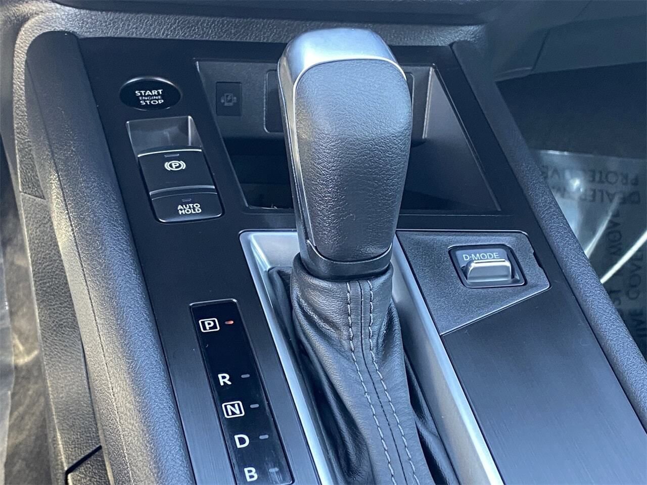 New 2026 Nissan Kicks SV w/ Cold Weather Package image 27