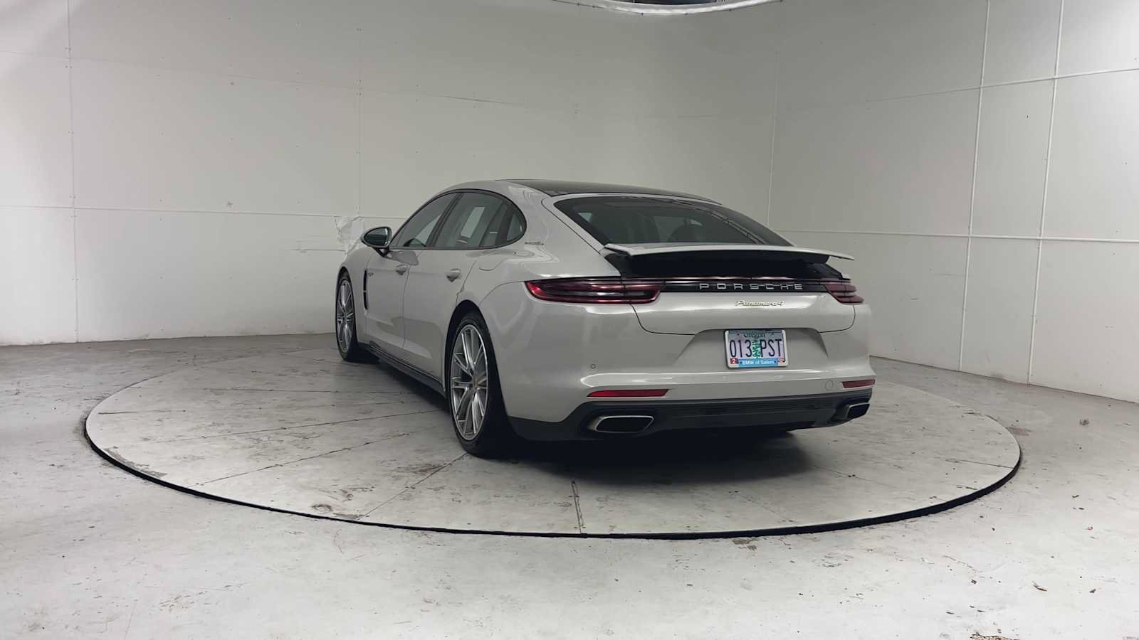 Used 2018 Porsche Panamera 4 Executive AWD/4WD image 5