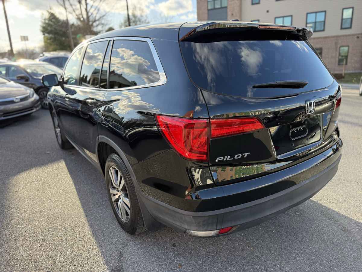 Used 2017 Honda Pilot EX-L image 5