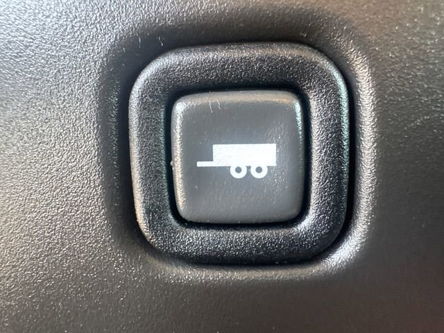 Used 2023 GMC Savana 2500 w/ Driver Convenience Package image 30