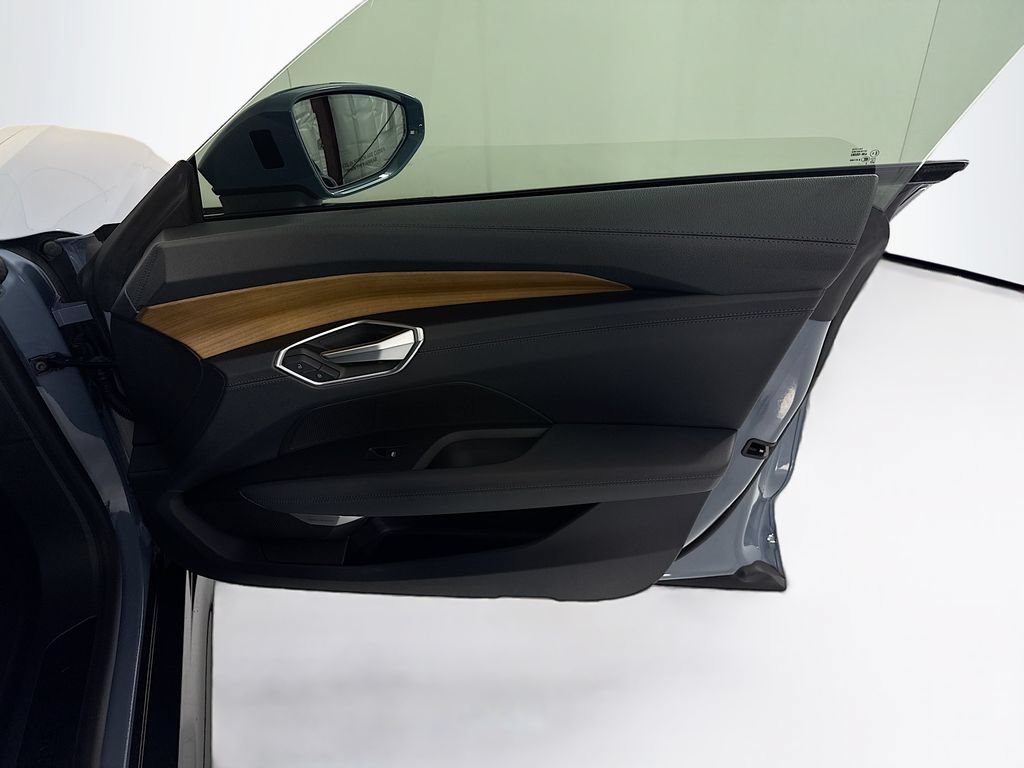 Certified 2023 Audi e-tron GT Premium Plus AWD/4WD image 25