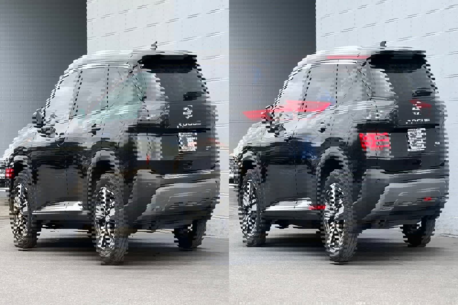 Used 2021 Nissan Rogue SL w/ Premium Package image 7