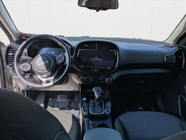 Used 2023 Kia Soul EX image 14