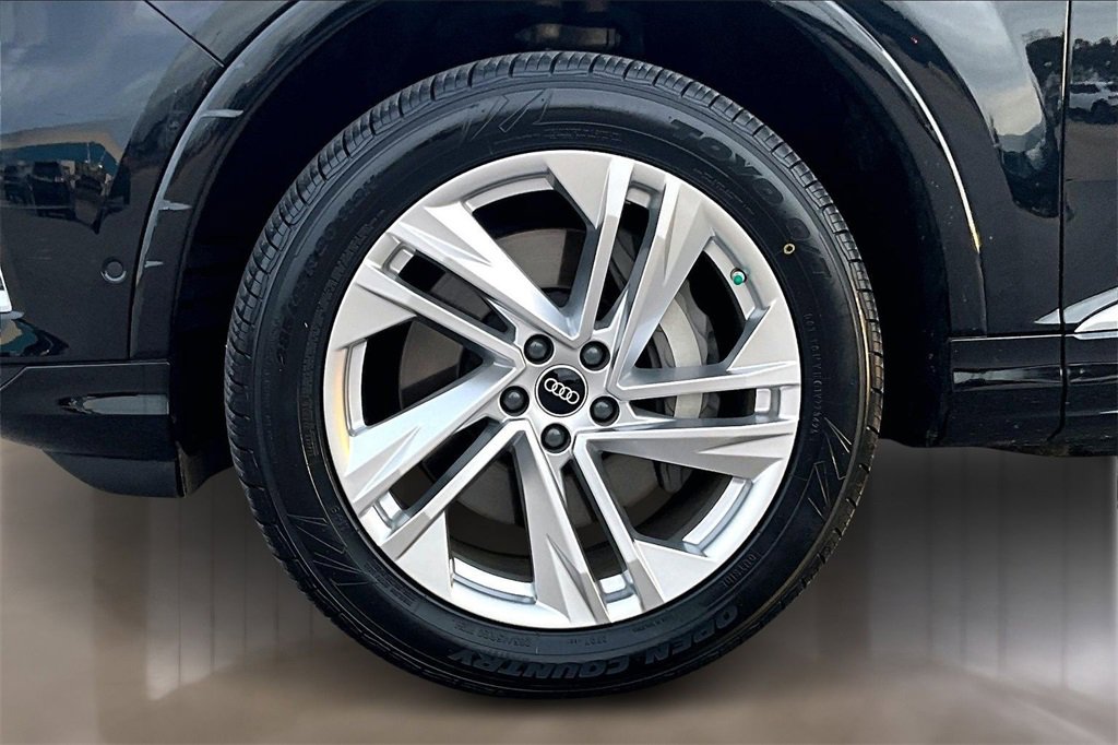 Used 2023 Audi Q7 3.0T Premium Plus image 8