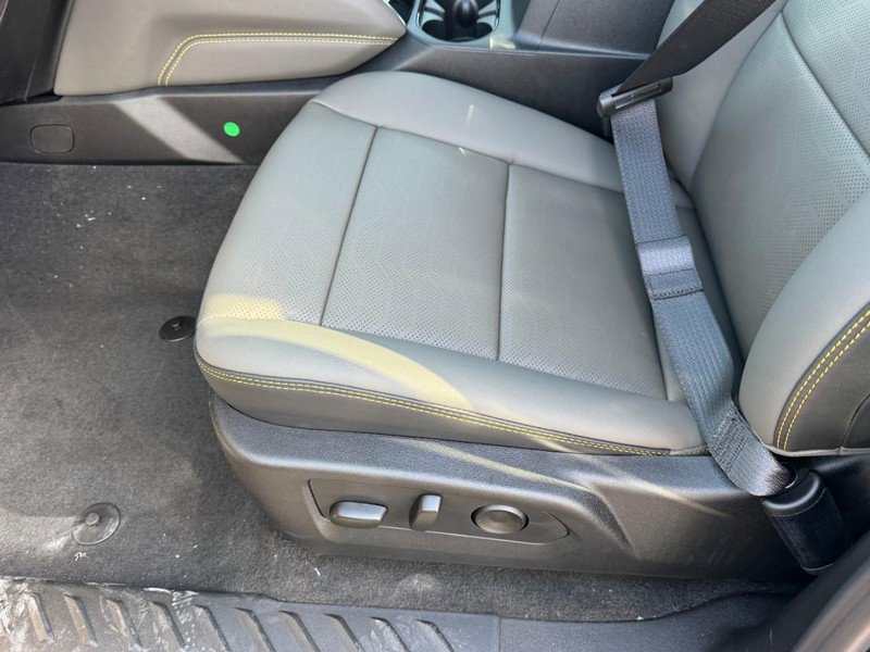 New 2026 Chevrolet Colorado ZR2 w/ Technology Package AWD/4WD image 36