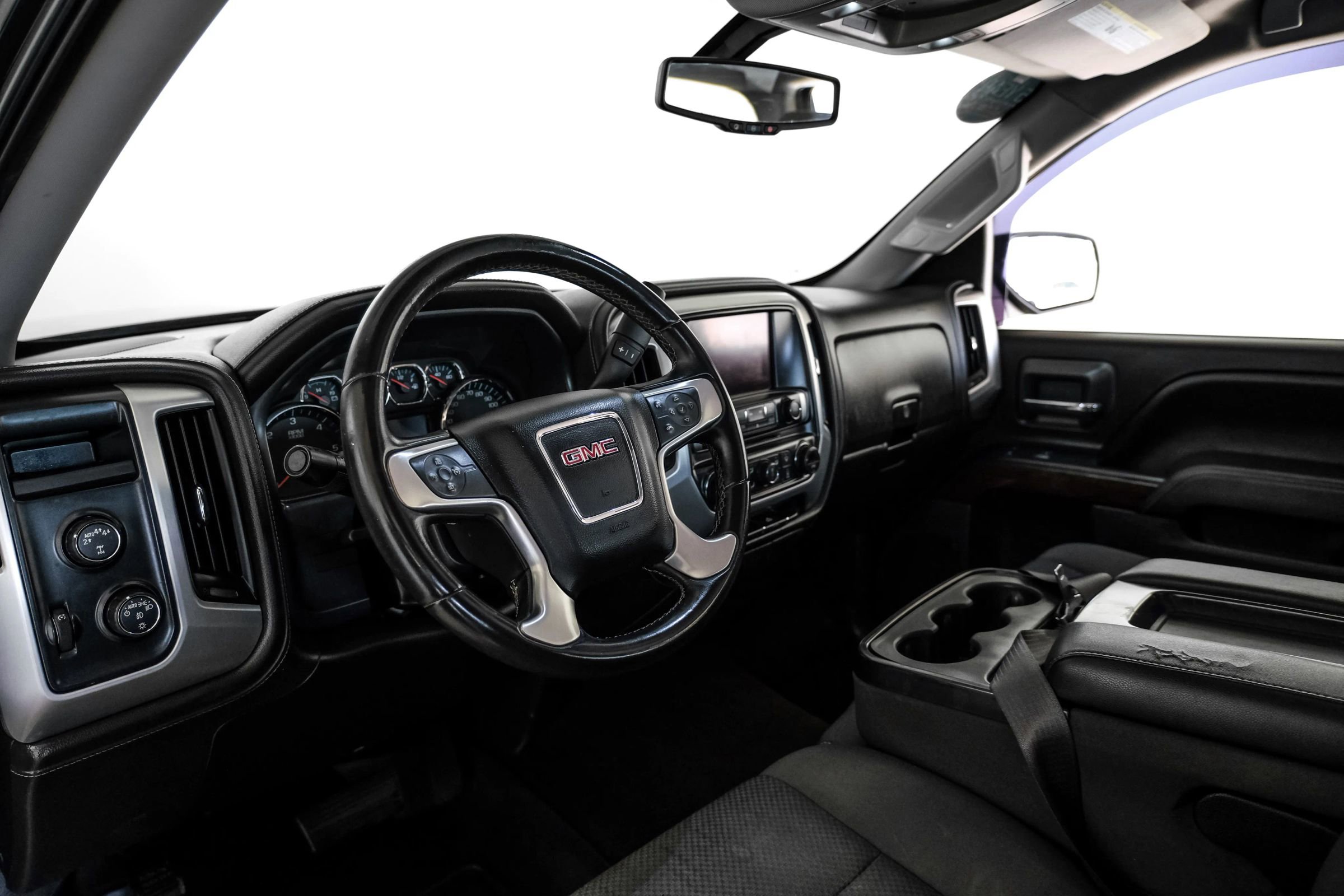 Used 2017 GMC Sierra 1500 SLE w/ SLE Value Package image 2